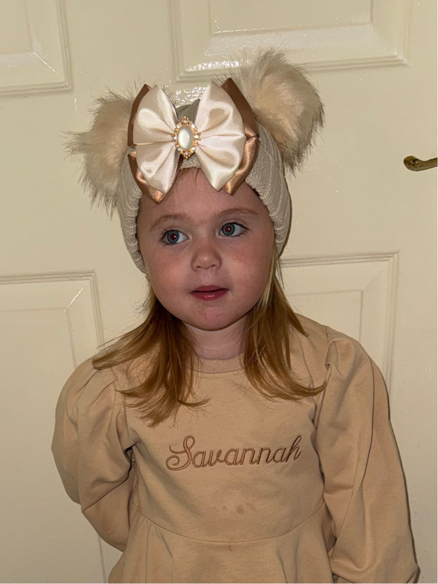 Pompom Bow Hat
